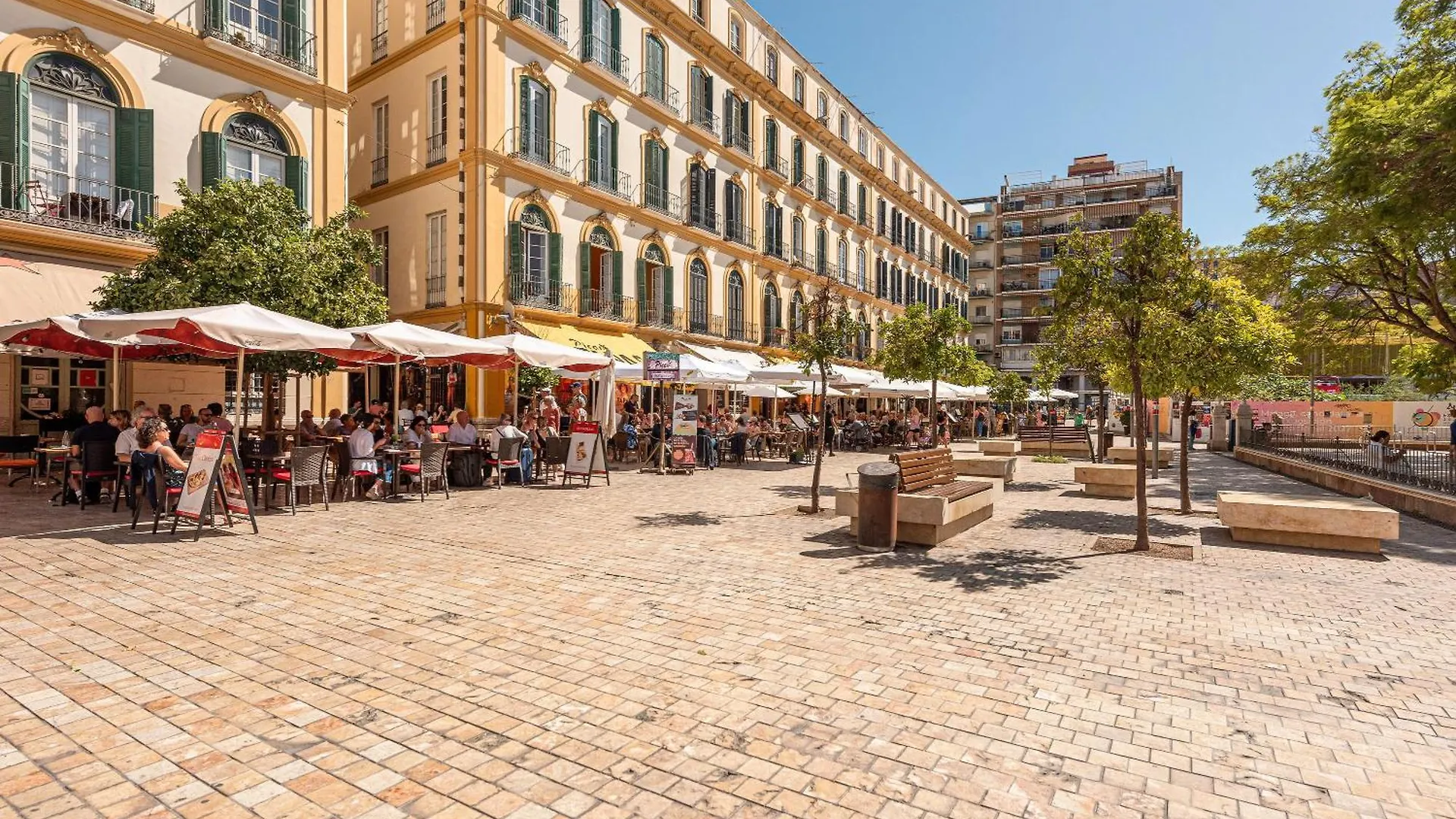 Small Apartment In Malaga-Beach Malaga